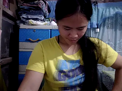 xxdreamgirl69 online show from 04.02.26