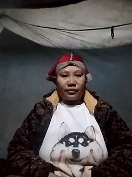 Snapshot of LeoPet2x chatting on 01.07.26 LeoPet2x online show from 01.07.26