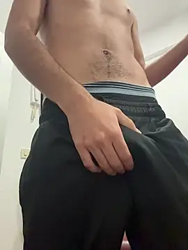 Davisuarez online show from 04.08.26