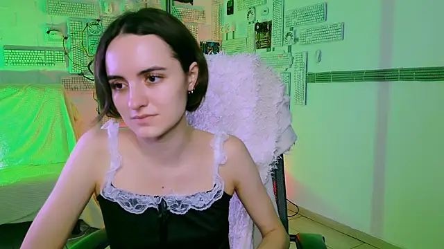 KateWillows online show from 02.11.26