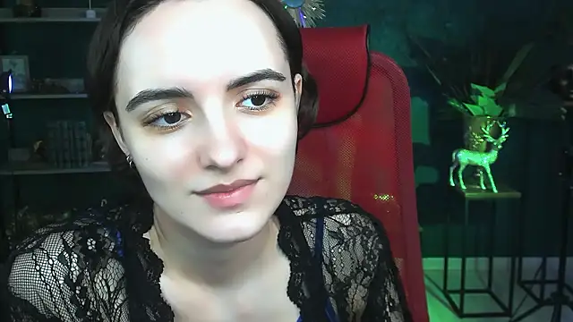 KateWillows online show from 02.17.26