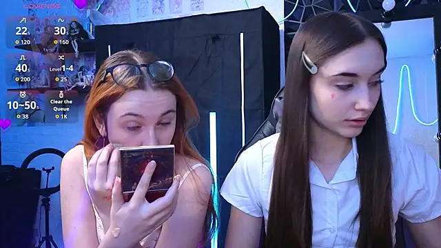 Snapshot of sunny_luna chatting on 02.20.26 sunny luna online show from 02.20.26