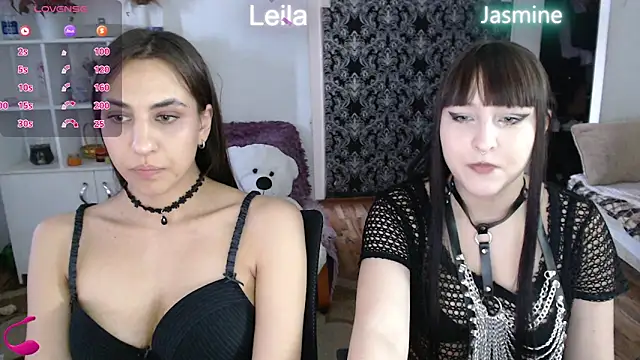 Snapshot of JasmineAdamss chatting on 04.10.26 JasmineAdamss online show from 04.10.26