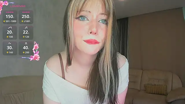 Snapshot of JaneMolane chatting on 06.17.26 JaneMolane online show from 06.17.26