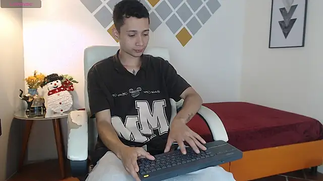 LucassSmith11 online show from 02.21.26