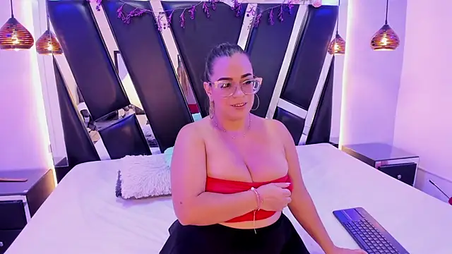 MHONIKBELUCCI online show from 04.09.26