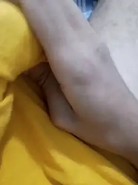 Snapshot of Ace_zyn chatting on 11.28.25 Ace zyn online show from 11.28.25