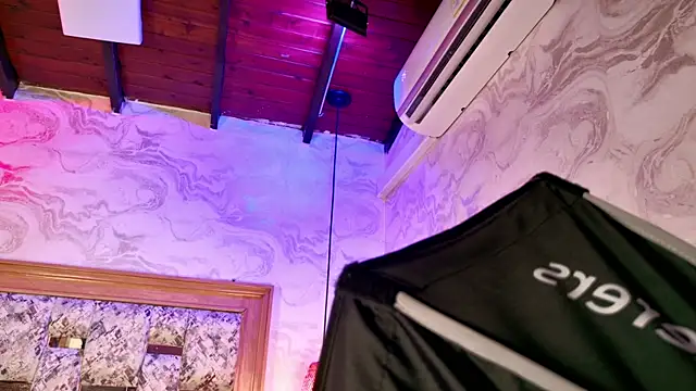 emily dempsey online show from 04.01.26