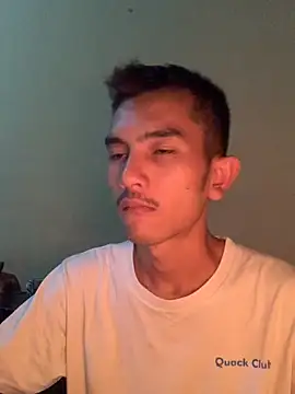 Snapshot of BoyPablo22 chatting on 12.01.25 BoyPablo22 online show from 12.01.25