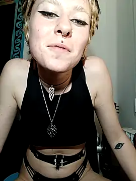 AuroraAya online show from 02.02.26