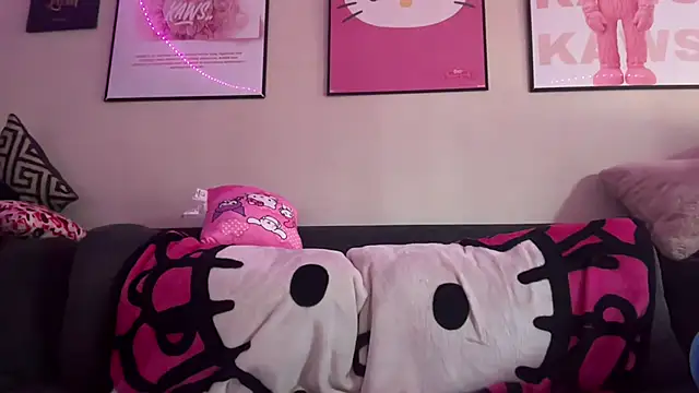 Snapshot of sevynsexysinss chatting on 12.19.25 sevynsexysinss online show from 12.19.25