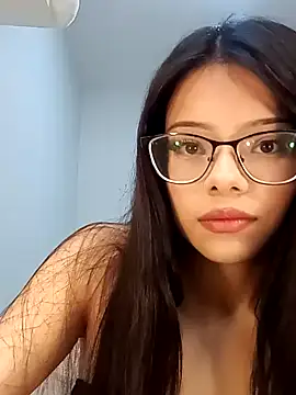 Snapshot of omifresita chatting on 06.12.26 omifresita online show from 06.12.26