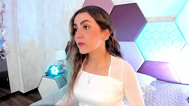 Snapshot of AriaRous chatting on 01.10.26 AriaRous online show from 01.10.26