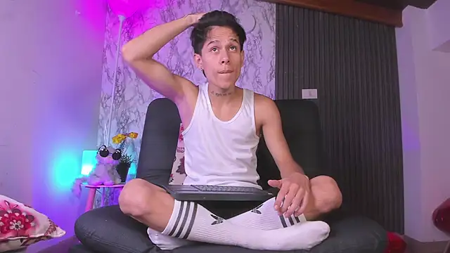 Jake beach  online show from 02.03.26