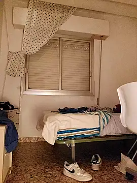 OnlyOneMen online show from 04.13.26