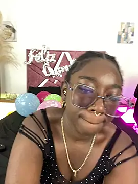 Snapshot of ZahhyGrey chatting on 01.11.26 ZahhyGrey online show from 01.11.26