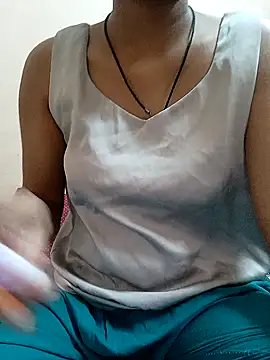 Snapshot of Rukmadi_hot chatting on 05.08.26 Rukmadi hot online show from 05.08.26