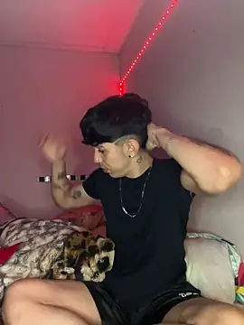 wil hot online show from 11.29.25