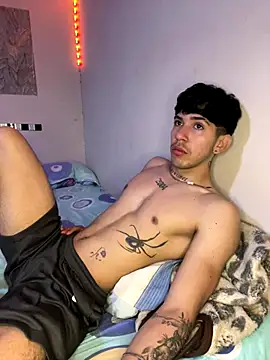 wil hot online show from 12.16.25