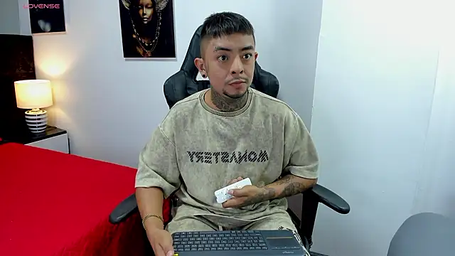 BASTIAN NICOLAS  online show from 01.15.26