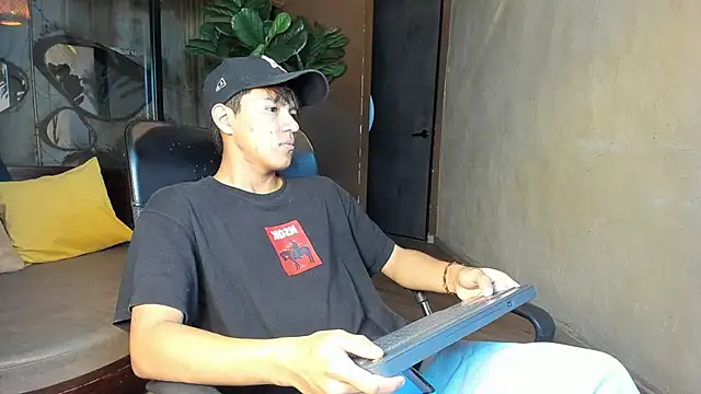 isaac grimm online show from 02.22.26