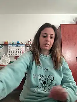 Snapshot of Sareyxon chatting on 02.15.26 Sareyxon online show from 02.15.26