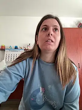 Snapshot of Sareyxon chatting on 02.26.26 Sareyxon online show from 02.26.26