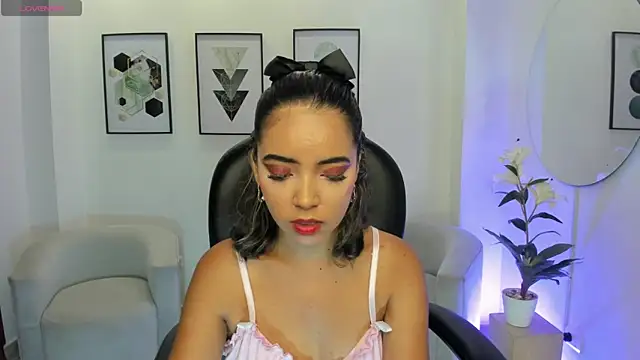 Snapshot of alana_martiins chatting on 04.10.26 alana martiins online show from 04.10.26