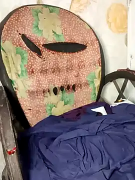 Snapshot of Just_Ken chatting on 11.29.25 Just Ken online show from 11.29.25