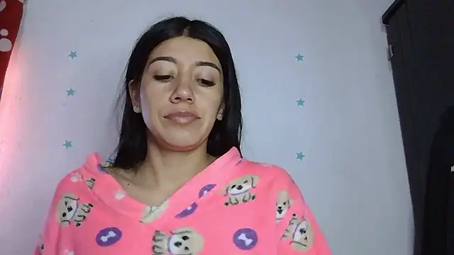 Snapshot of TaylorLove- chatting on 01.08.26 TaylorLove- online show from 01.08.26