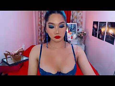 Snapshot of UrScreenGoddess chatting on 06.04.26 UrScreenGoddess online show from 06.04.26