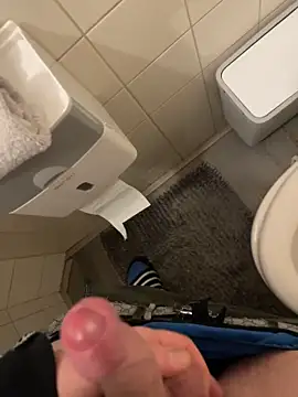 Snapshot of DutchMiracle26 chatting on 01.06.26 DutchMiracle26 online show from 01.06.26