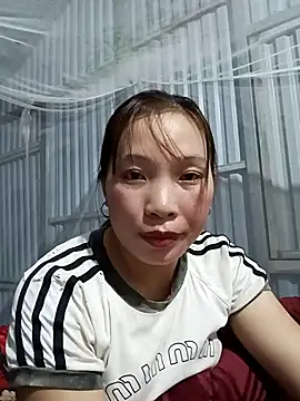 Evelyn-n online show from 12.15.25