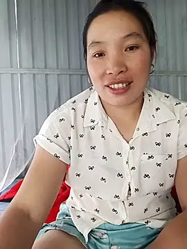 Evelyn-n online show from 05.05.26
