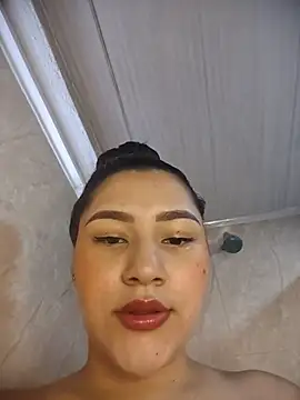 Julia-Blair online show from 04.01.26