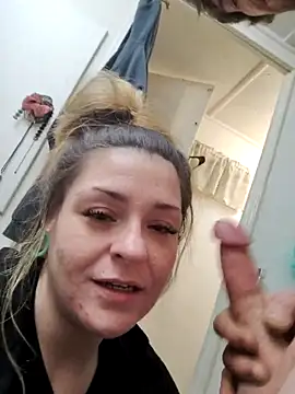 xKittenPawz online show from 12.16.25