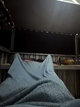 Snapshot of jajsjudkend chatting on 11.30.25 jajsjudkend online show from 11.30.25