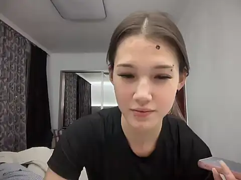 lilXdomii online show from 12.04.25