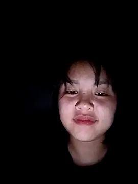 Snapshot of Pretty-haert chatting on 04.29.26 Pretty-haert online show from 04.29.26