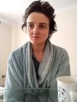 Snapshot of Amy01112 chatting on 04.22.26 Amy01112 online show from 04.22.26