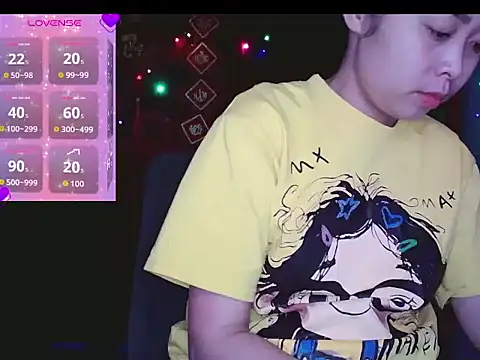 Snapshot of Mio_Nips chatting on 01.08.26 Mio Nips online show from 01.08.26