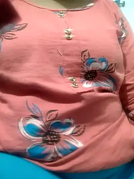 Snapshot of Lahari_23 chatting on 12.15.25 Lahari 23 online show from 12.15.25