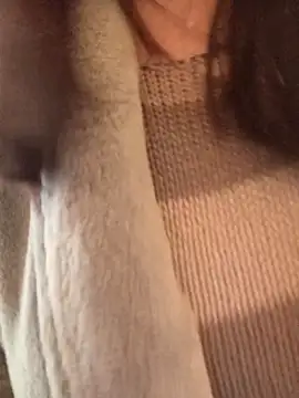 Snapshot of gatitachula93 chatting on 02.23.26 gatitachula93 online show from 02.23.26