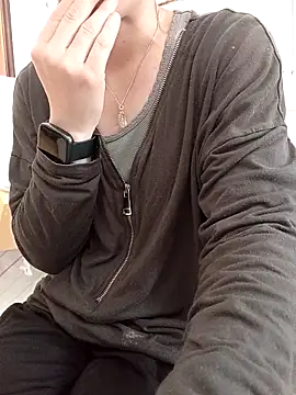 gatitachula93 online show from 04.15.26