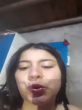 Snapshot of Estefanny_Lolyy chatting on 05.22.26 Estefanny Lolyy online show from 05.22.26
