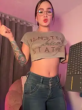 Sara Rose   online show from 02.08.26