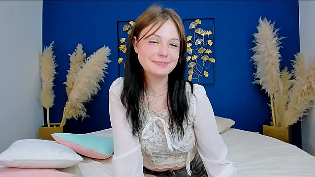 Snapshot of YONA_WINK chatting on 02.08.26 YONA WINK online show from 02.08.26