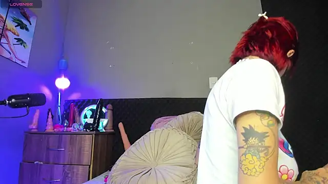 Snapshot of Shadia_Squirt chatting on 04.26.26 Shadia Squirt online show from 04.26.26