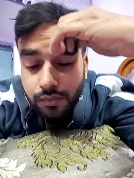 Snapshot of AlphaAura460 chatting on 12.21.25 AlphaAura460 online show from 12.21.25