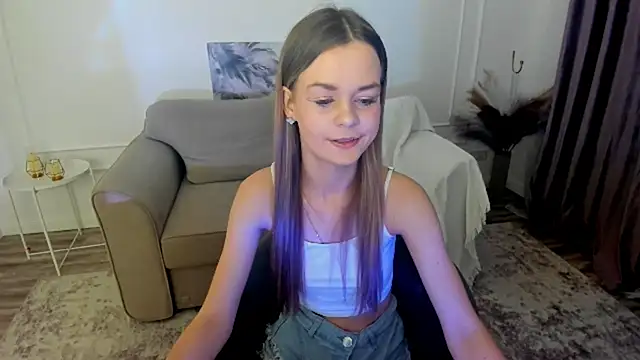 Snapshot of MidnighteAura chatting on 01.13.26 MidnighteAura online show from 01.13.26